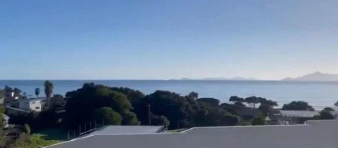 «Ασφαλής» η Νέα Ζηλανδία από το τσουνάμι: Οι αρχές ήραν την εντολή απομάκρυνσης από τις παράκτιες περιοχές (βίντεο)